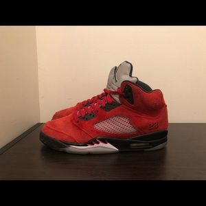 Jordan 5 raging bull